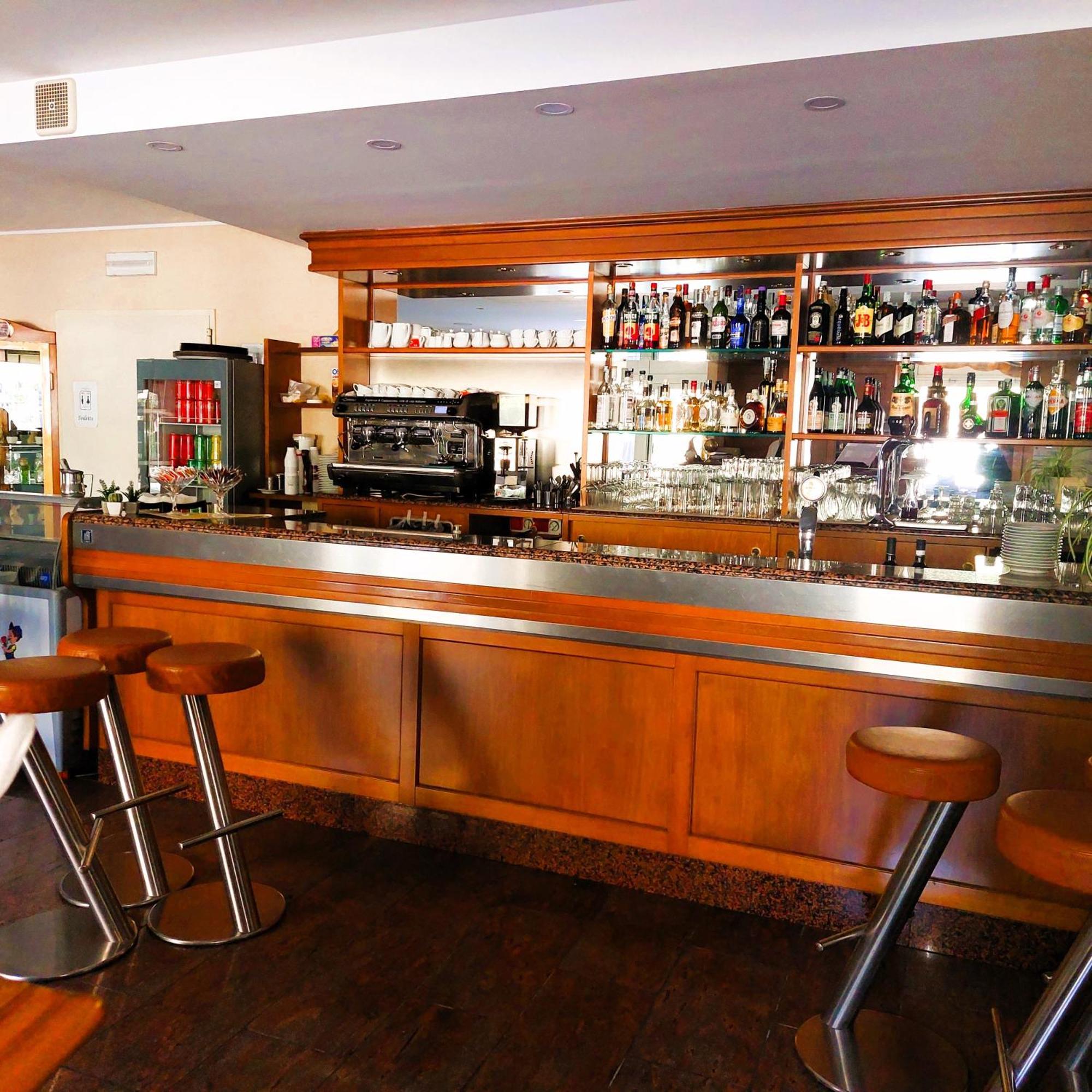Albergo Ristorante Bigiu Sant'Omobono Imagna Buitenkant foto
